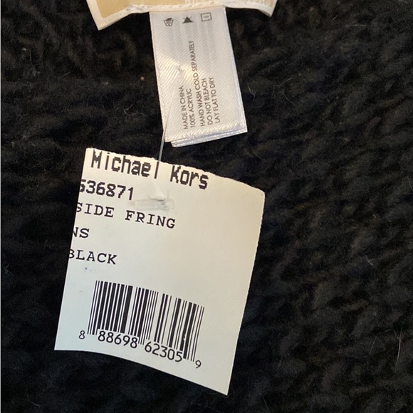 Michael Kors Poncho - Picture 3 of 7